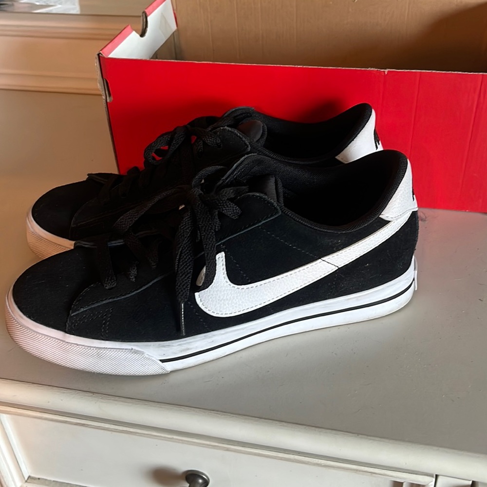 Black suede Nikes